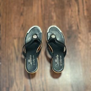 Callisto of Cali Wedge Sandals